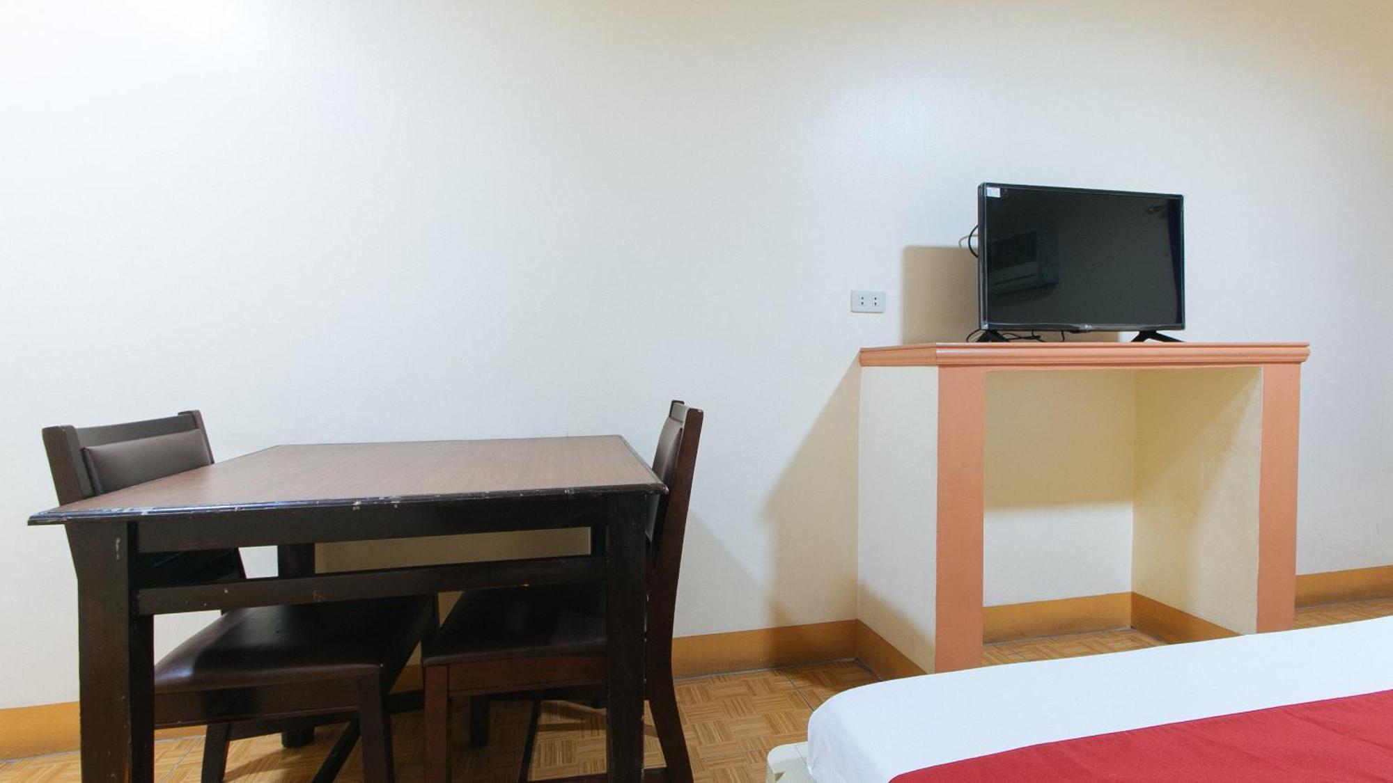 Reddoorz @ Golden Victory Hotel Mabalacat Pampanga Exterior foto